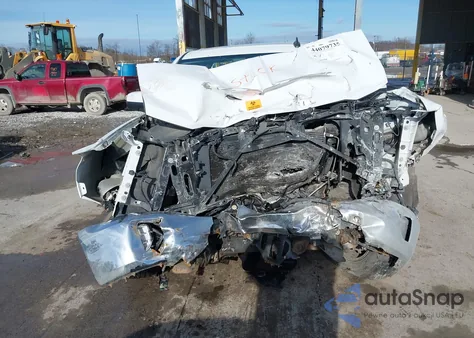 2016 Chevrolet Silverado 1500 1Lt из США, поврежденный, VIN 1GCRCRECXGZ192667